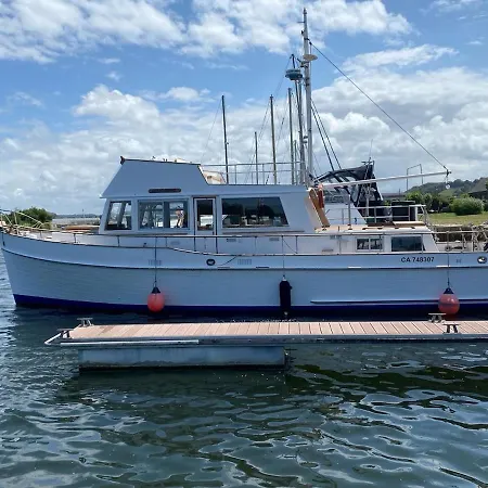 Nuit Insolite A Bord D Un Bateau Botel