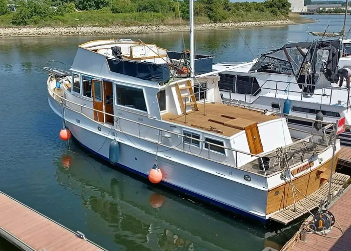 Botel Nuit Insolite A Bord D Un Bateau Caen